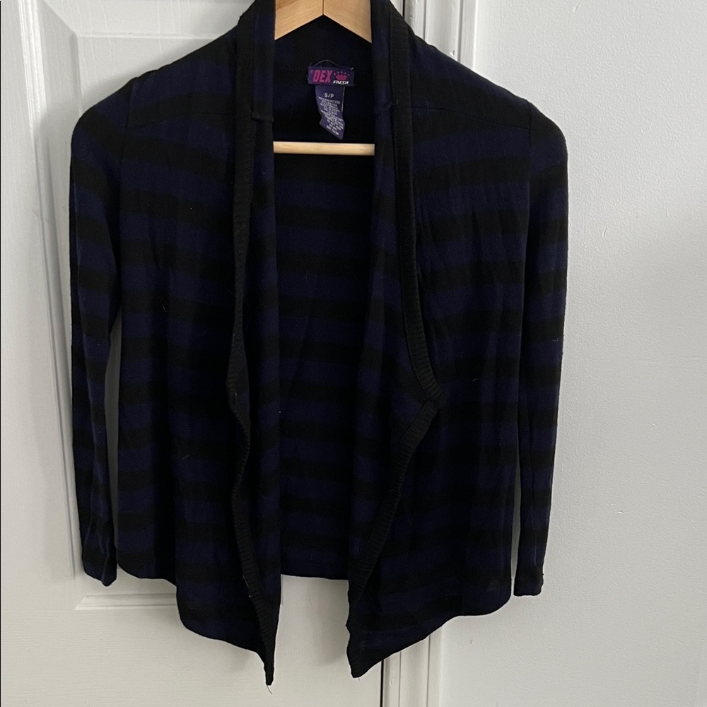 Dex Women's Black and Blue Striped Cardigan